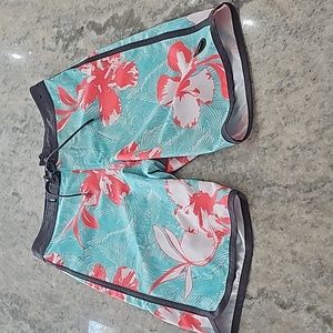 Boys ONeill board shorts sz 27